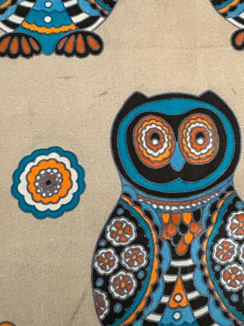 Vintage Echo Scarf Owls 100% Silk 15" x 44" Brown Tan - Picture 6 of 7